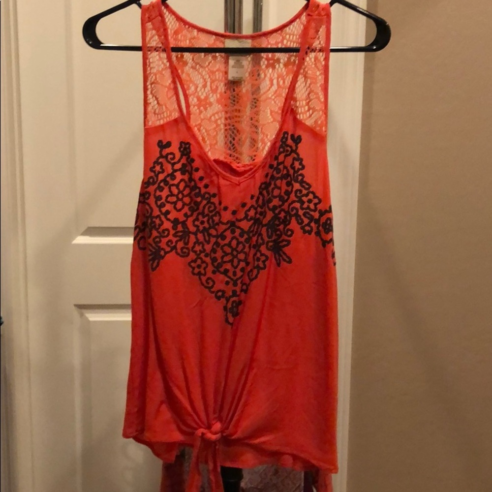 Daytrip tie front tank top